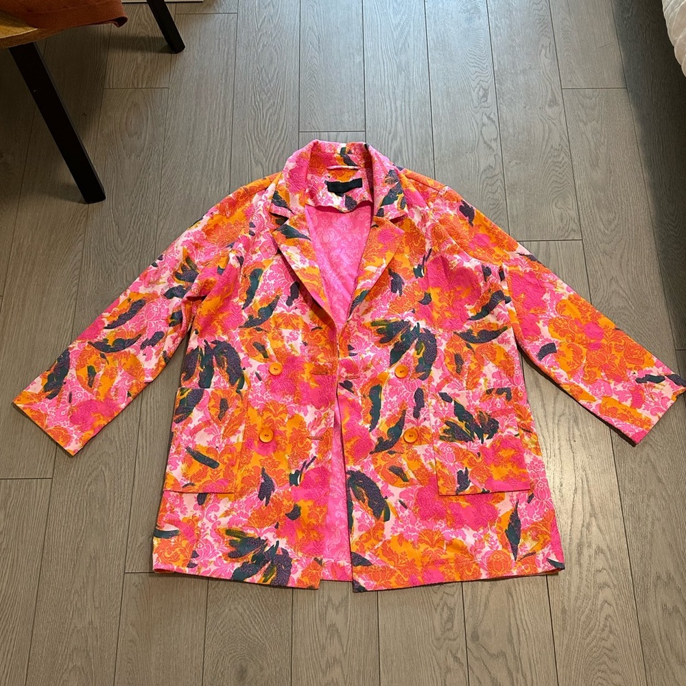 COLOURFUL BLAZER